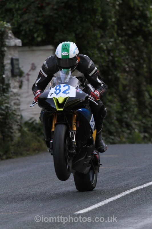 Richard McLoughlin Yamaha / mc loughlin racing - Friday Practice - Solos