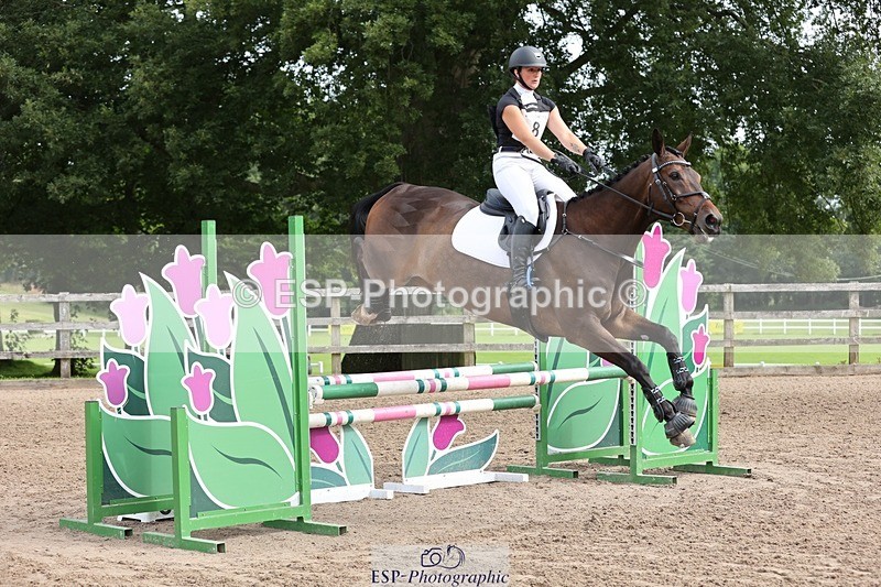 240803-100149-00327 - 008-Jodie_Coombes-TATTYGARE_LAST_DELIGHT