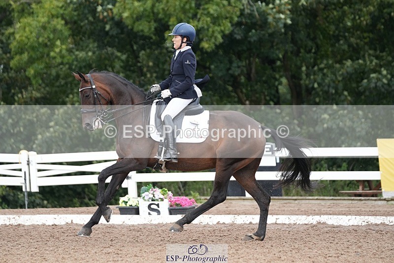 250907-140436-07650 - 114-Kate.McGeeM.Obarma