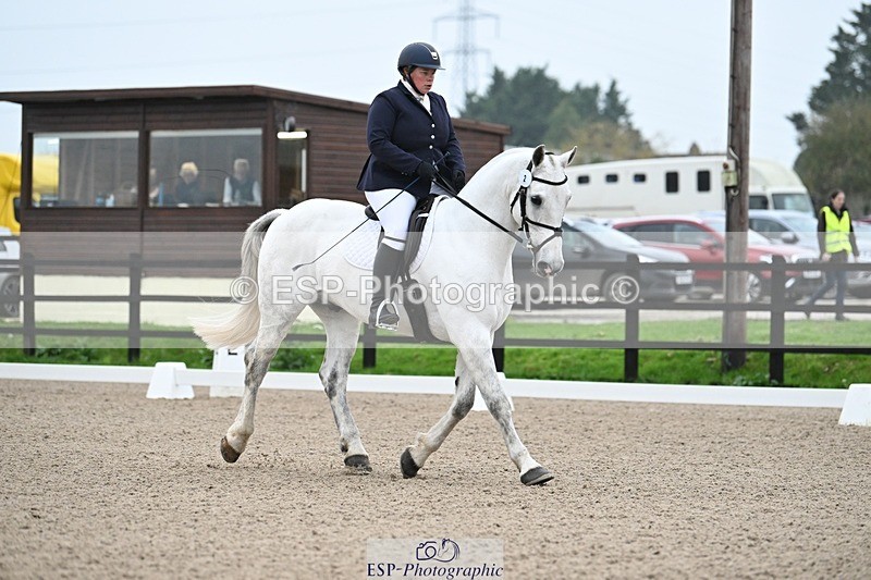 241103-083417-00019 - Intro 3 - 8.30 to 9.30