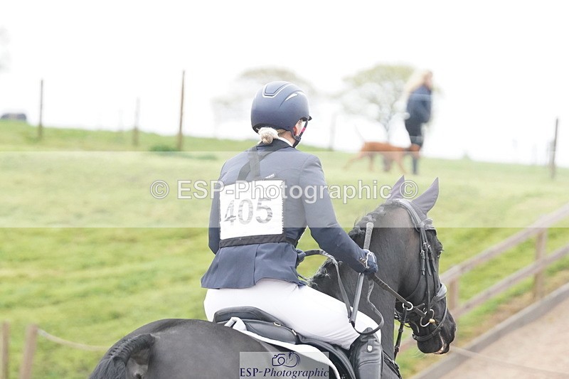 250419-102318-08343 - 405-Laura.Pritchard-SILKY