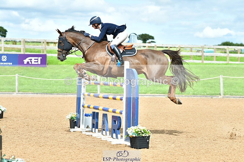 230729A-163221-07511 - Cls 18 National 1.30m