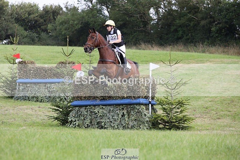 240831A-122217-02271 - 122-Philippa.Stahl-WILLOW.LANCER