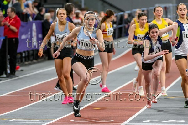 CombiMast25-925210 - Track Female Set One