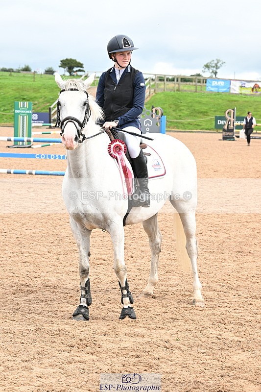 240908A-140150-04152 - Cls 15 U21 Intro 90cm-1.00m  Team Comp