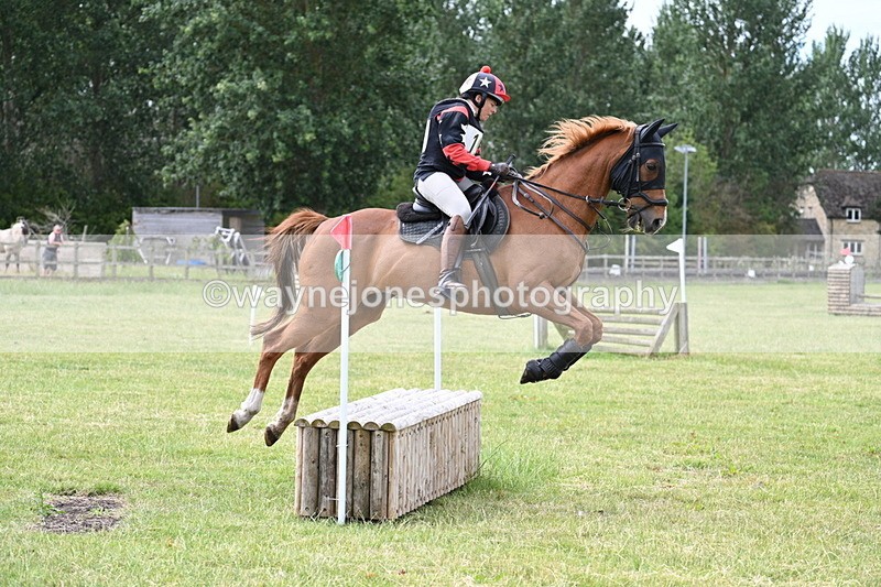 WJ7_5421 - 60cm XC Time 10:17 to 10:49