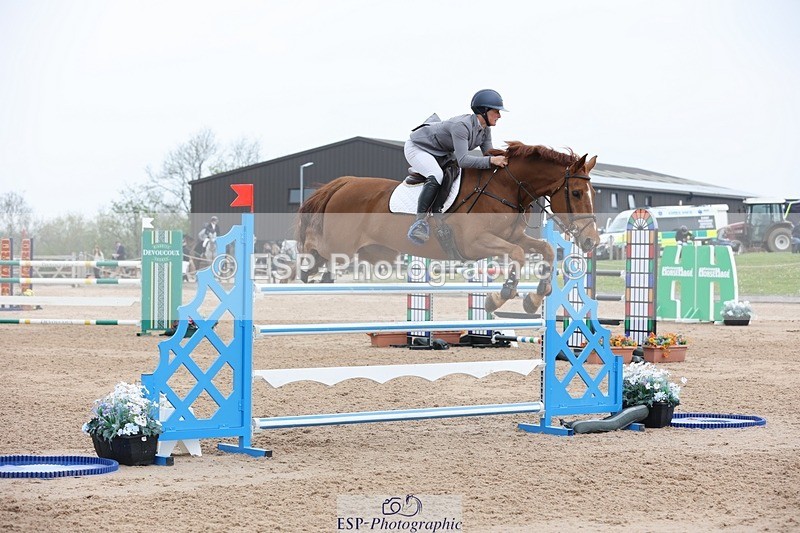 250424-125823-05668 - Cls 1 - 2 Star Small Tour