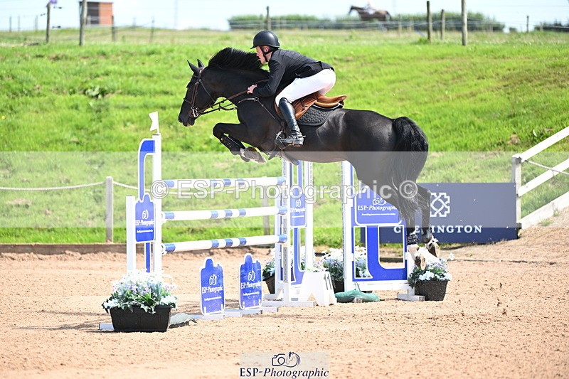 240718A-114537-04866 - Cls 1, 3 Star Small Tour 1.35m