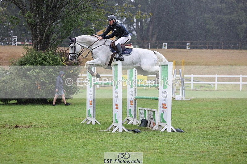 250830A-171756-08128 - Cls 18 National 1.30m and 1.40m