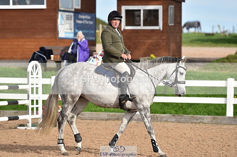 231015A-150150-08858 - Cls 26 1.05m Grand Prix