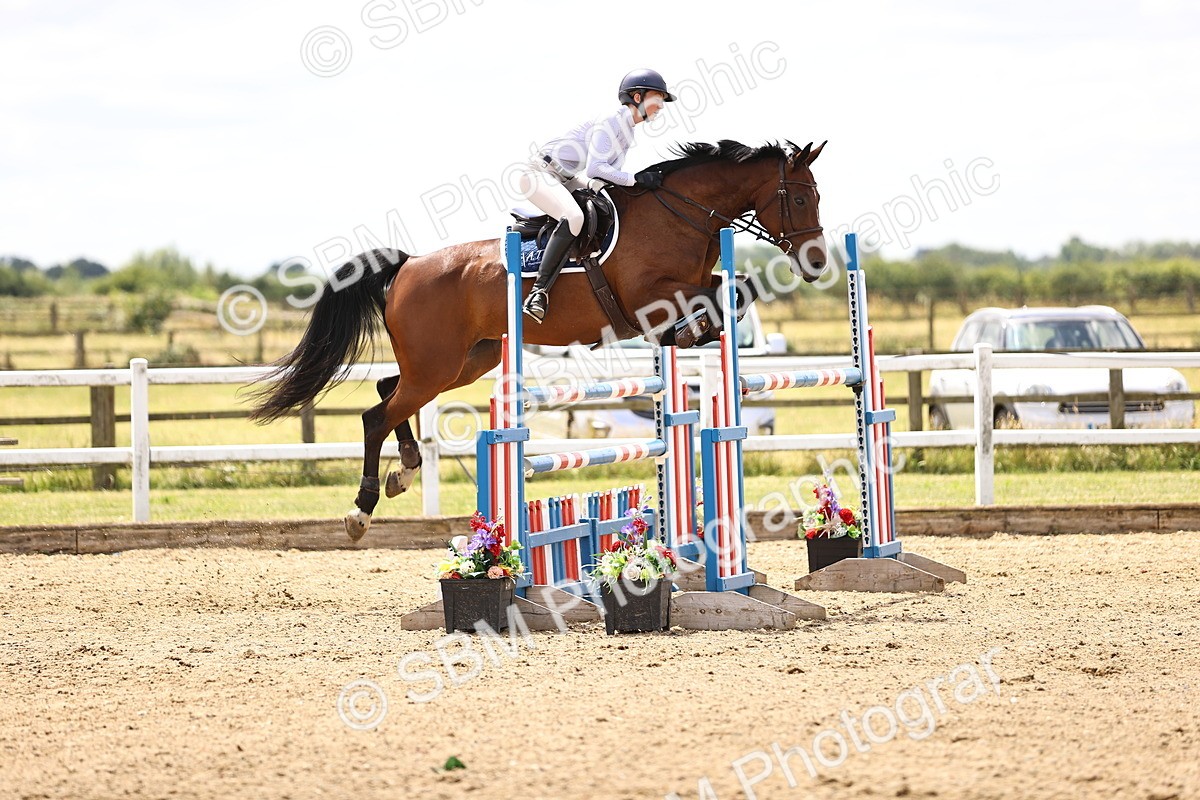 SBM_003742 - Class 22 - Senior Foxhunter 1.20m
