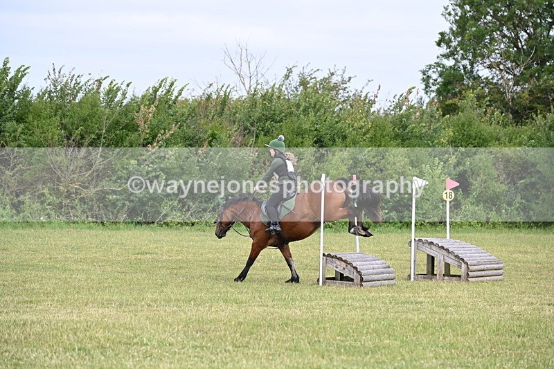 WJ6_6535 - 60cm XC Time 10:17 to 10:49