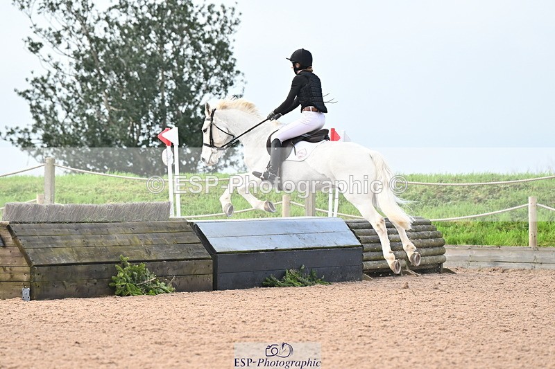 241110A-110623-00450 - 80cm Start to 11.30