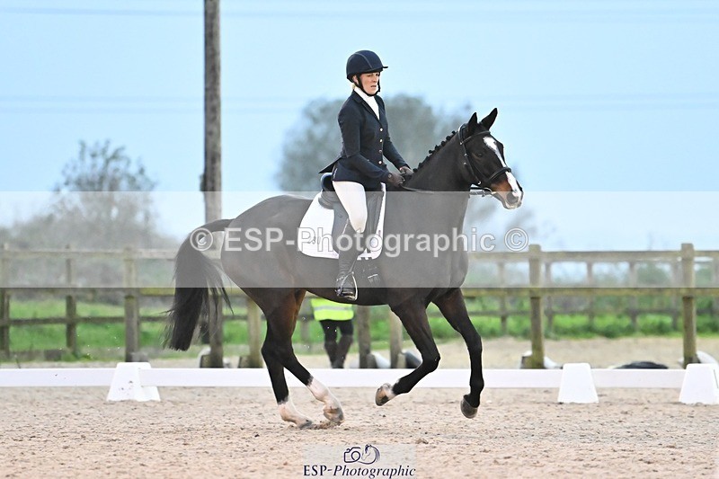 241103-163237-03361 - Novice 1 - 16.18 to 17.50