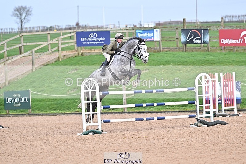 260211-130907-00495 - Cls 5 Foxhunter and 1.20m