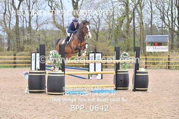 BPP_0642 - CLASS 6 FRI Senior Foxhunter/ 1.20m Open