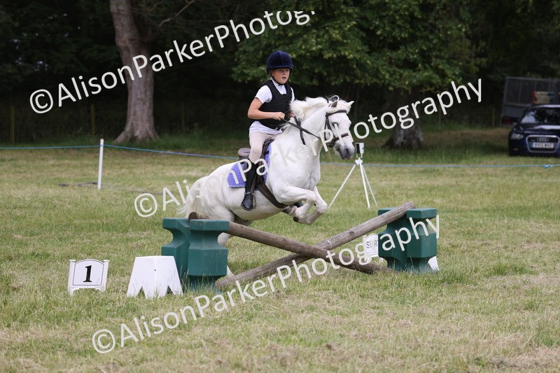 20260614-4381 - Class 25 - Horse and Hound Jumping