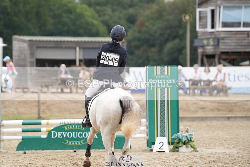 250824A-111806-35136 - 2045-Rosie.Saunders