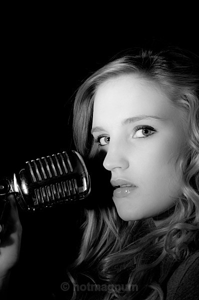 singing the blues - FINE ART  PORTRAITS