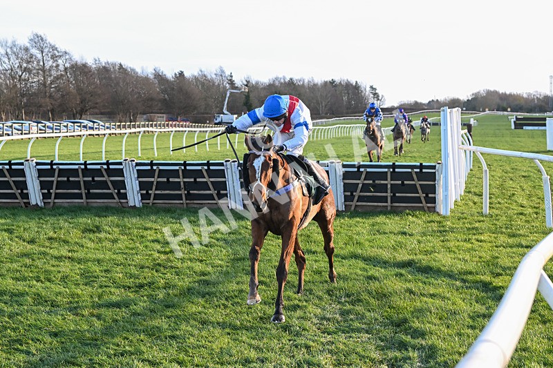 010125-Race 1-Its All About You-5576 - Race 1