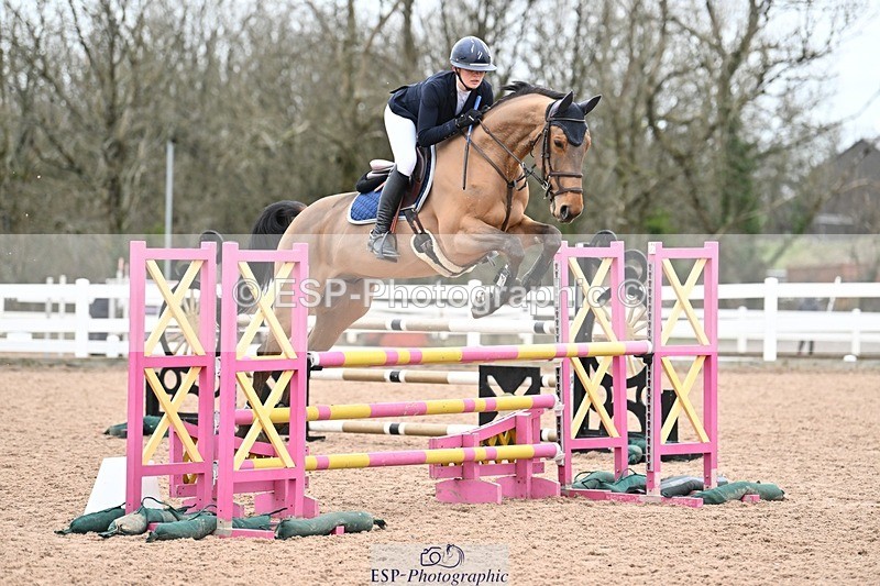 250112-115838-01193 - Cls 19 Snr 1.05m Open