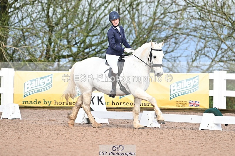 240218A-092639-04755 - 112-Sarah.Browne-Domino.star