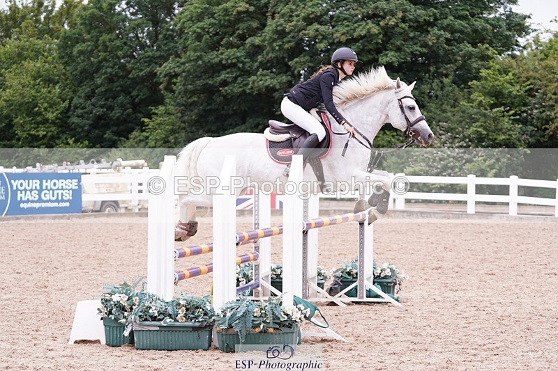 250629-122626-11009 - Cls 37 Newcomers and 1m Open