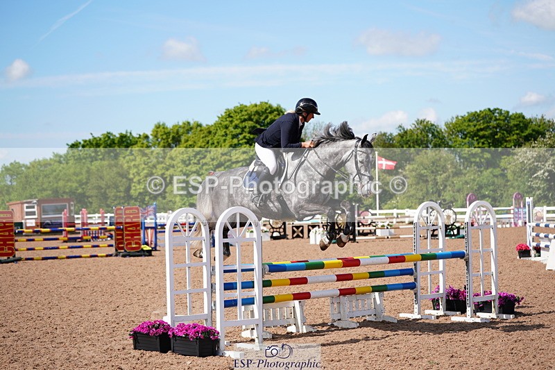 240525A-092050-05076 - Cls 13 Snr 1.05m and 1.10m