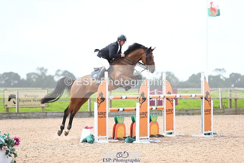 230812A-122841-09007 - Cls 32 Foxhunter