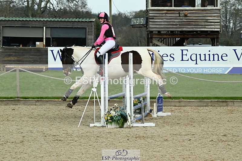 250309A-104206-00642 - Cls 01 70cm 09-50 to 10.30