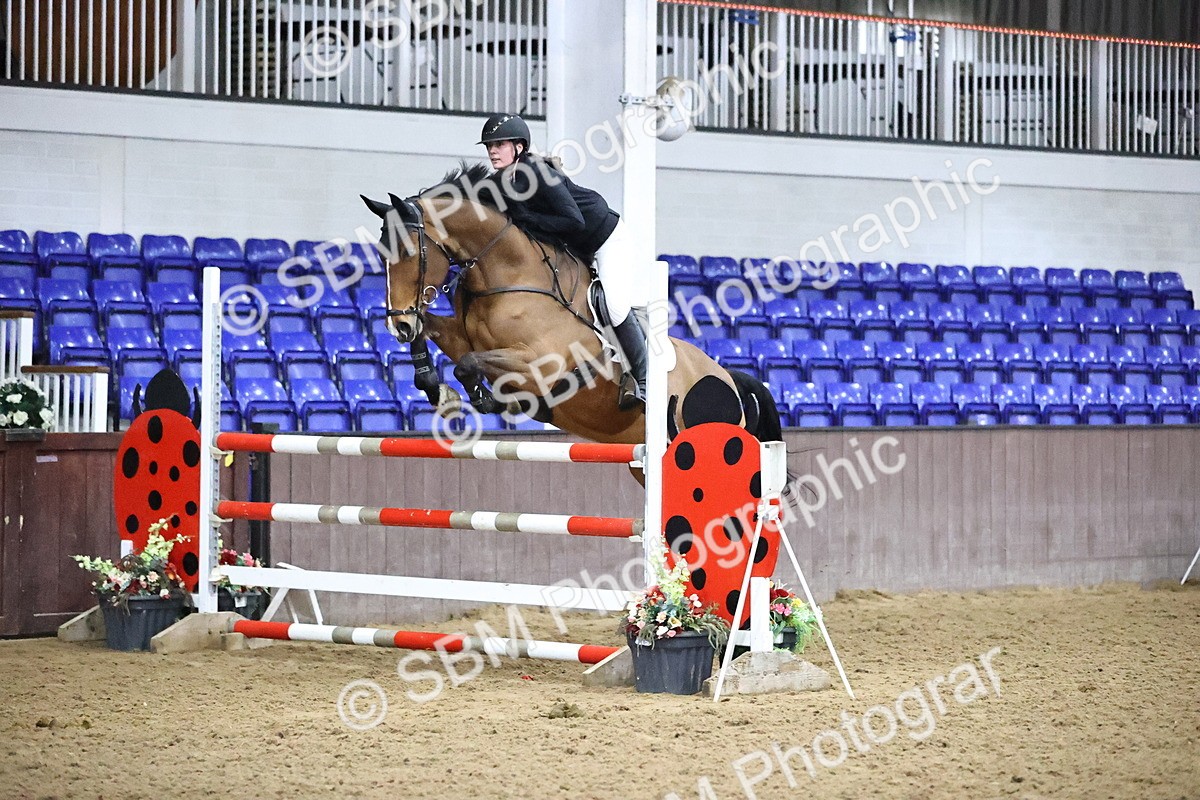 SBM_010193 - Class 25 - Equestrian Senior Foxhunter 1.20m