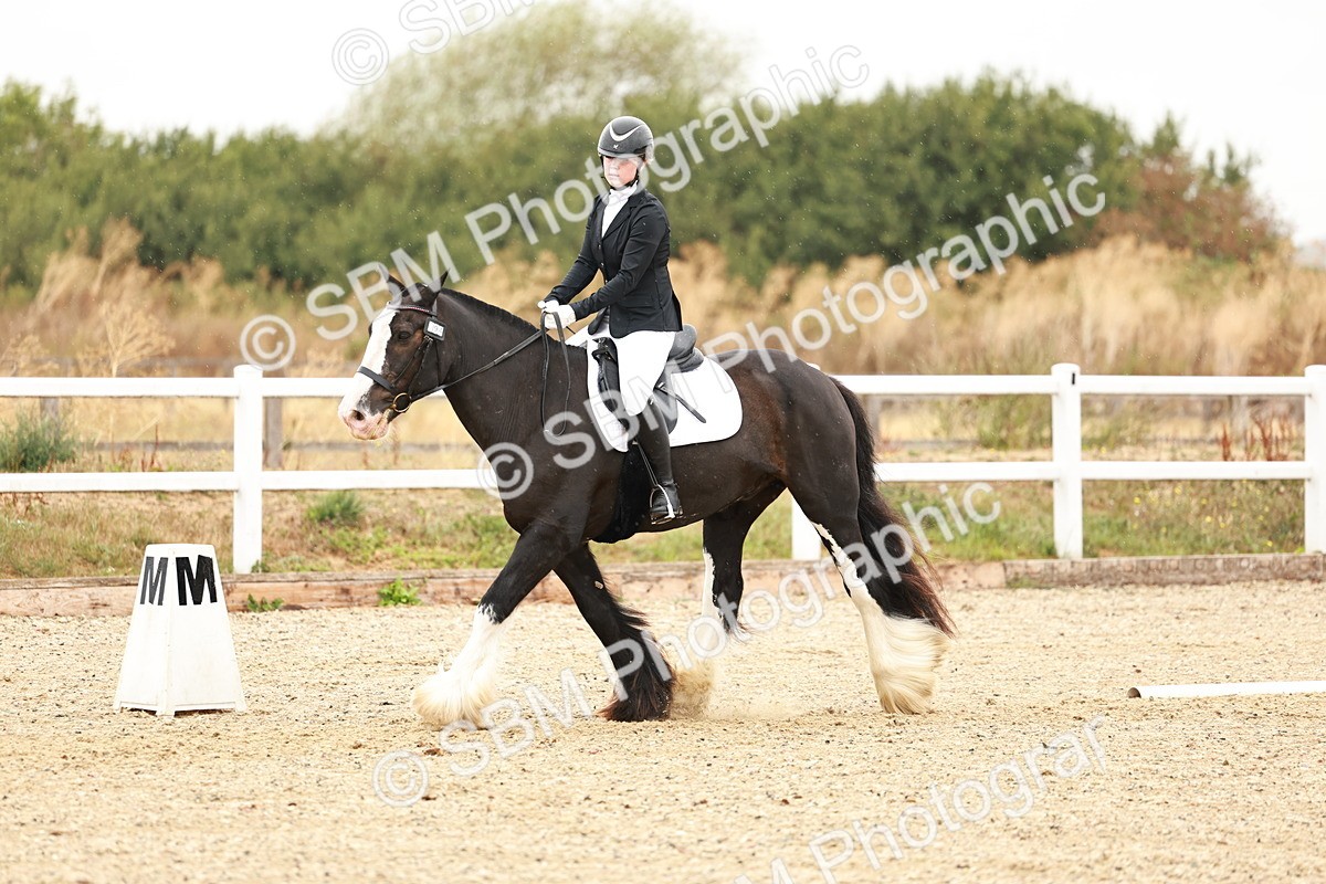 SBM_000076 - Class 1 - Intro 2 Warm Up 9.00-9.35