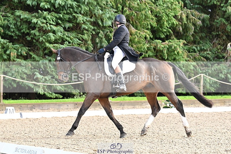 251023A-141931-05206 - C-246-Simon.Vatcher