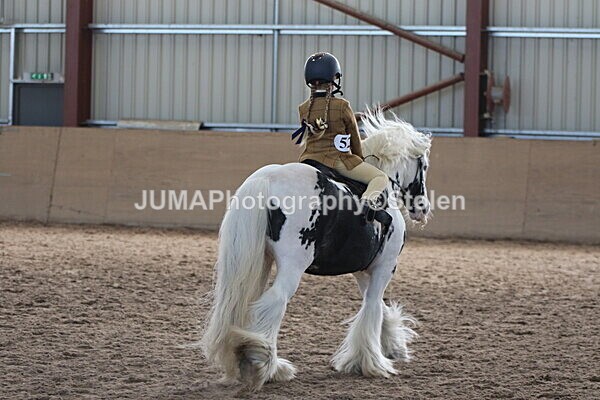 SIAL0967 - Indoor Classes