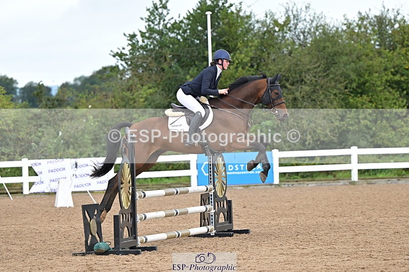 240925A-105557-00158 - Cls 1 British Novice and 90cm Open