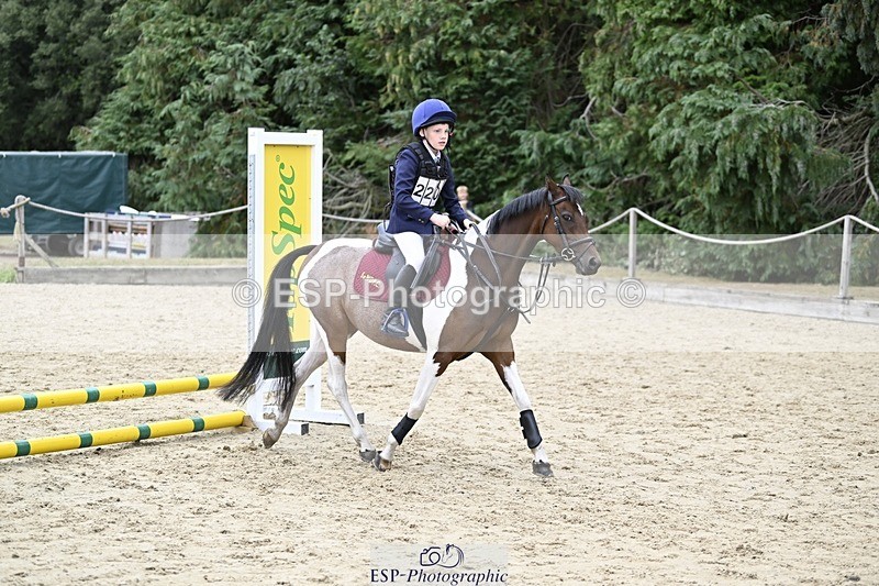 250820A-131657-07033 - Round 1, Start to 1.30pm Break