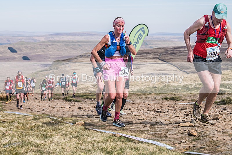 Pen-Y-Ghent-922 - The 3 Peaks Race Saturday 25th April 2026 - Pen Y Ghent