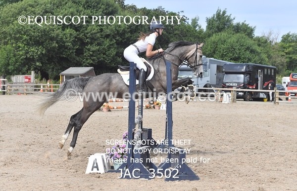 JAC_3502 - CLASS 3 Senior British Novice/ 90cm Open