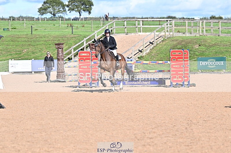 260923B-153622-01048 - Cls 06 Snr Fox & 1.20m Open