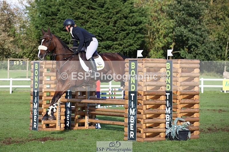 231022-160308-30079 - 559-STAR.ACADEMY-Harriet.Dickin-TrotUp+SJ