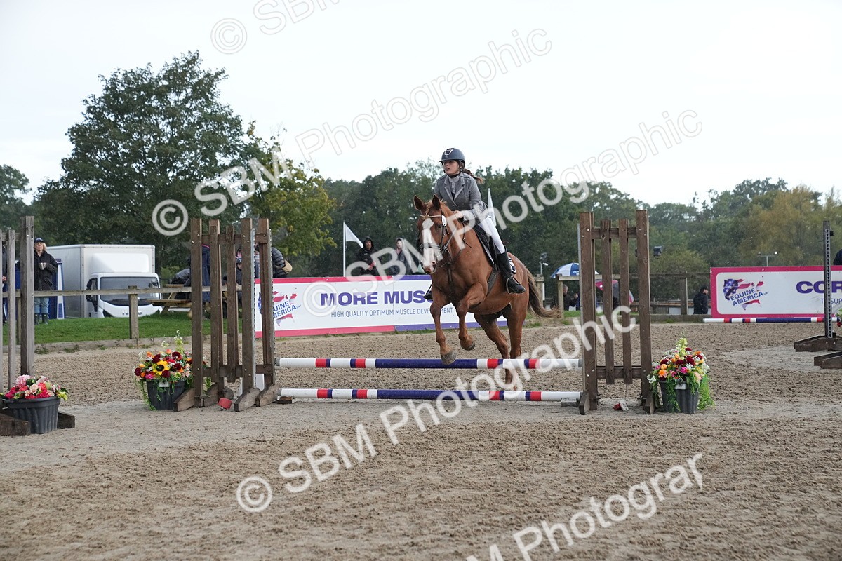 SBM_00097 - J53 - Clear Round 40cm