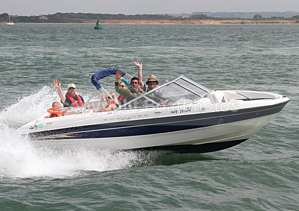 100613 NOT TELLIN IMG_1677 - Motorboats - Open