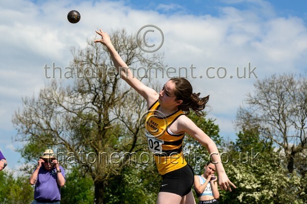 West25Sat-919745 - Field Female