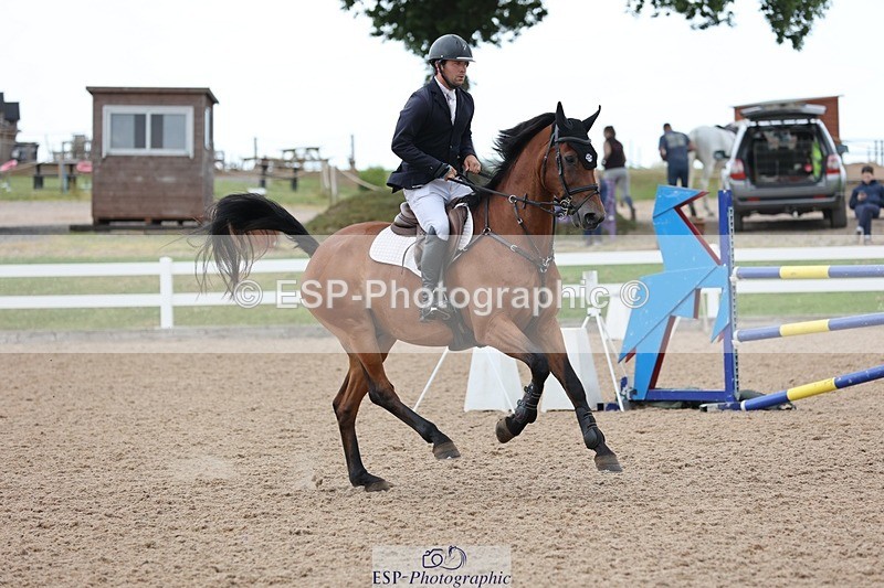 250625-151419-01348 - Cls 6 Foxhunter and 1.20m Open