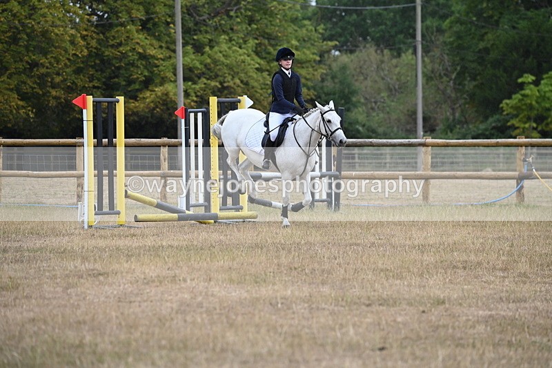 WJ6_0534 - Class 14 Intermediate Jumping 75cm