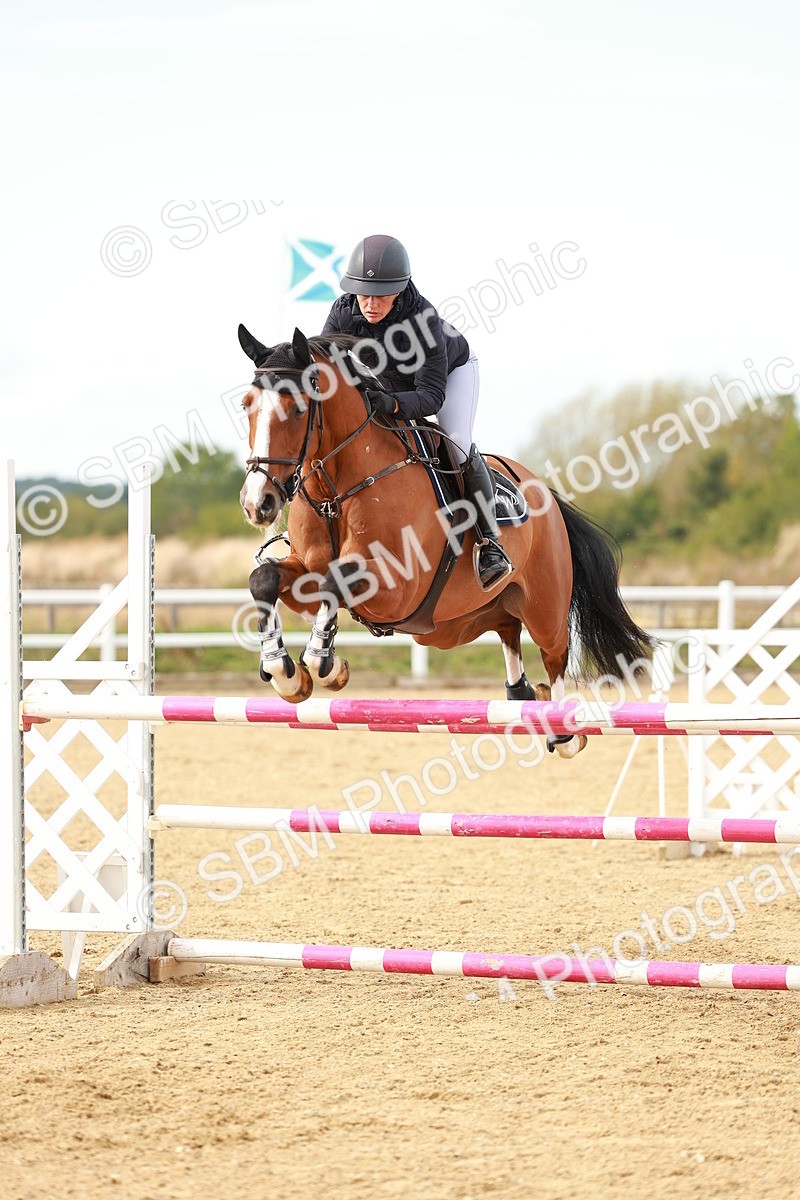 SBM_001694 - Class 4 - Senior Newcomers - 1.10m