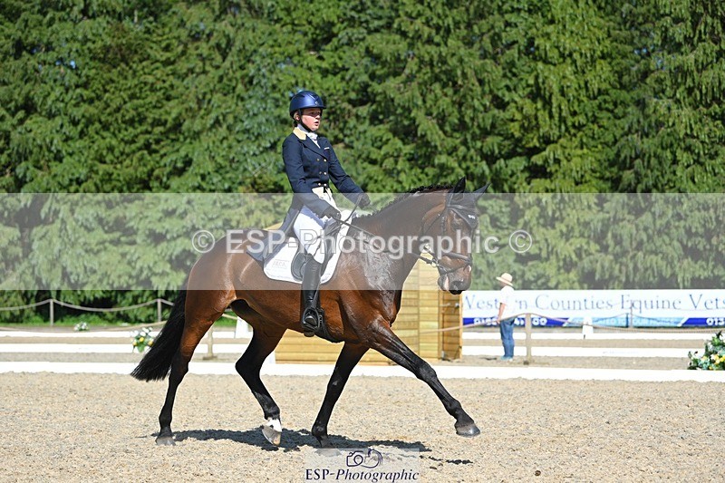 230526-160959-07284 - 254-PURE_TRENDSETTER-Ellie_Fredericks-WEDTrotUp+DR