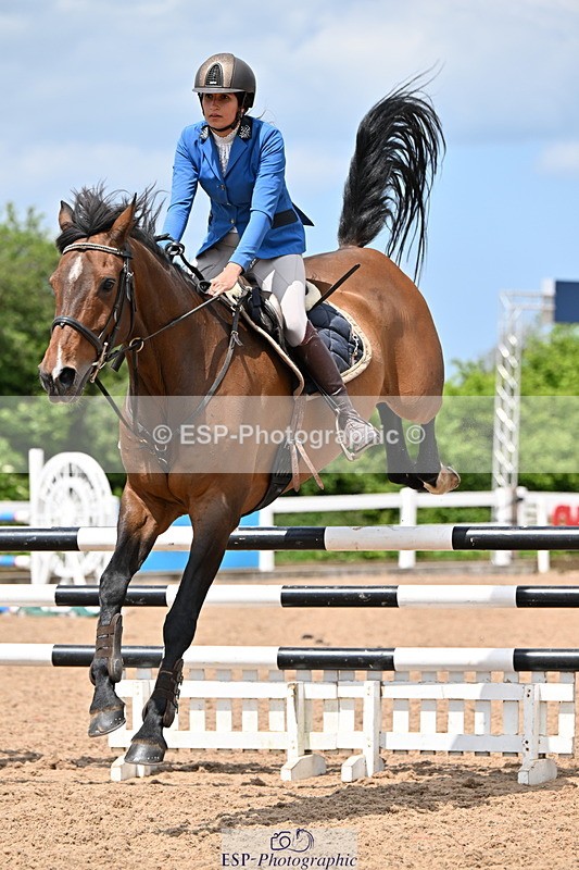 240605A-125109-00419 - Cls 3 Snr 1.05m Open