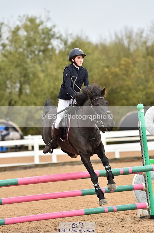 231028A-121410-01069 - Cls 3 Discovery & 90cm Open