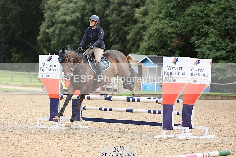 240817-093412-00319 - 02A Snr Brit Nov